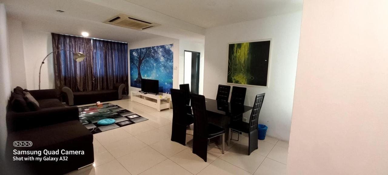 One Maxim Residence At Taragon كوالالمبور المظهر الخارجي الصورة